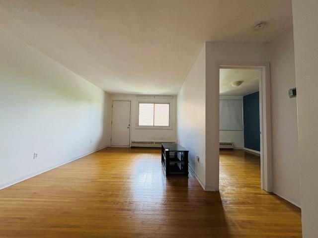 Appartement à Louer 3040 Rue des Châtelets, Sainte Foy/Sillery/Cap Rouge Québec 14 photos | Logis Québec
