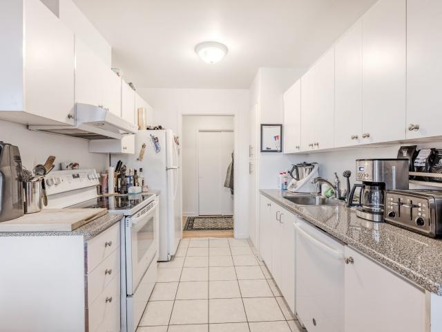 Appartement à Louer 3040 Rue des Châtelets, Sainte Foy/Sillery/Cap Rouge Québec 16 photos | Logis Québec
