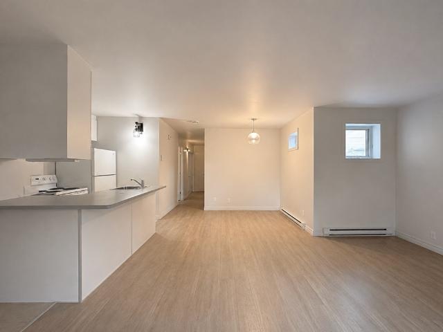 Appartement à Louer 30 rue de l'espinay, La Cité Limoilou Québec 7 photos | Logis Québec