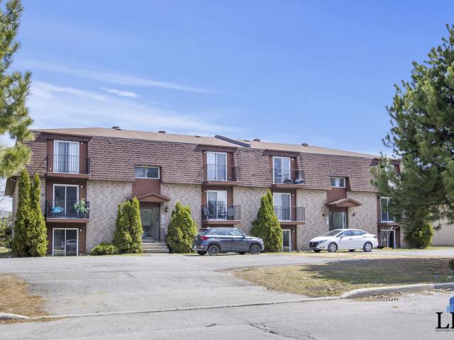Appartement à Louer 30 Rue du Curé André Préseault, Gatineau 9 photos | Logis Québec