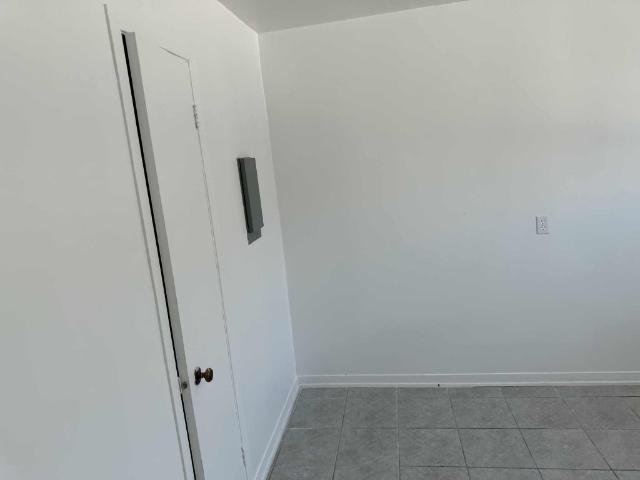 Appartement à Louer 3214 Ch Ste Foy, Québec, QC G1X 1R4, Canada, Sainte Foy/Sillery/Cap Rouge Québec 12 photos | Logis Québec