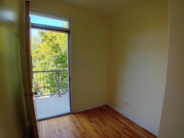 Appartement à louer 3 chambres ferme Plateau Mont Royal H2H