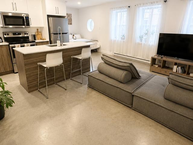 Appartement à Louer 3 et 6 25 rue King E Fleurimont Sherbrooke 15 photos | Logis Québec