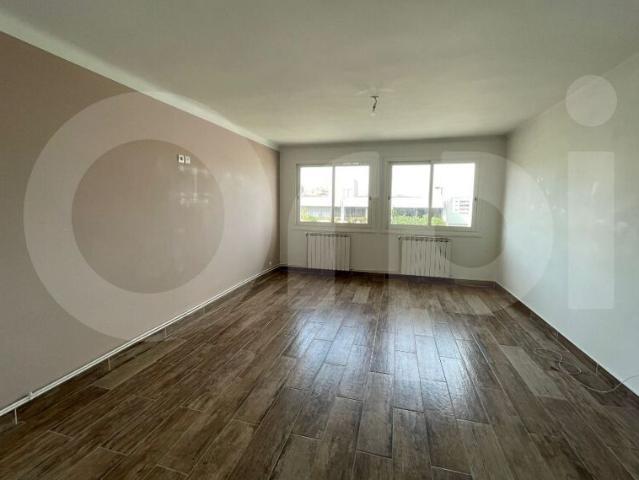Appartement à louer 3 pièces • Marseille 8