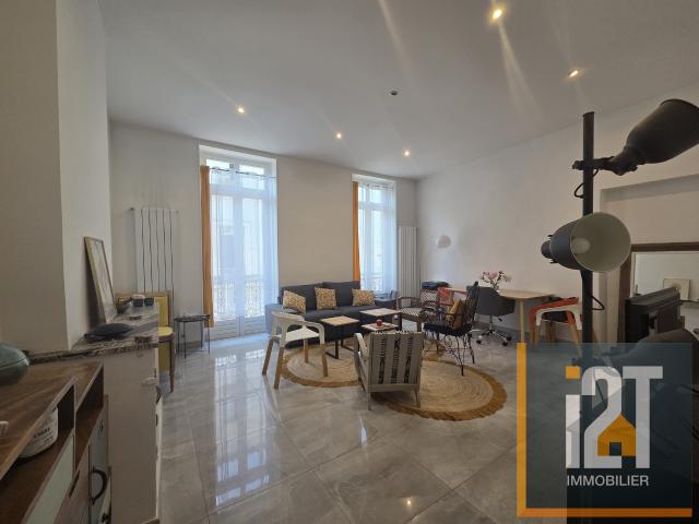 Appartement à louer, 3 pièces Nîmes 30000