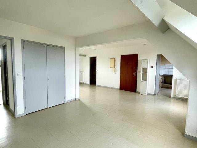 Appartement à louer, 3 pièces OLORON SAINTE MARIE 64400