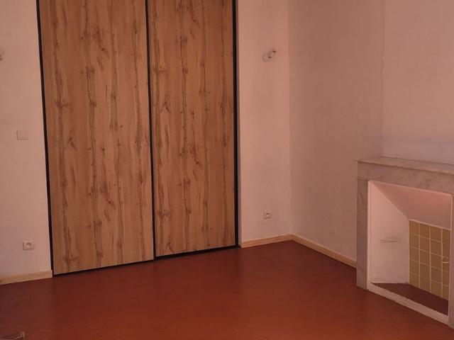 Appartement à louer 3 pièces • Aups