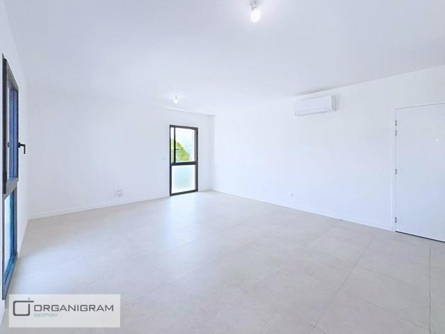 Appartement à louer, 3 pièces Afa 20167