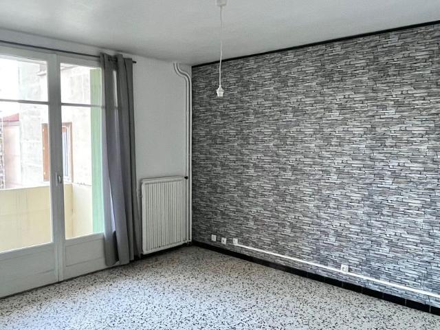 Appartement à louer 3 pièces • Alès