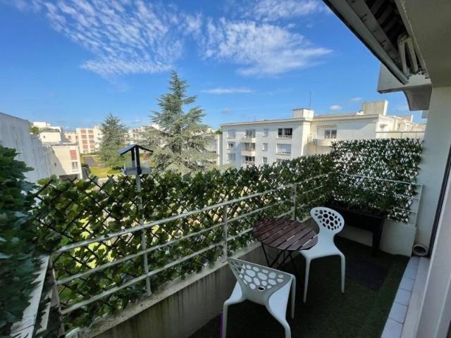 Appartement à louer, 3 pièces ANGERS 49000