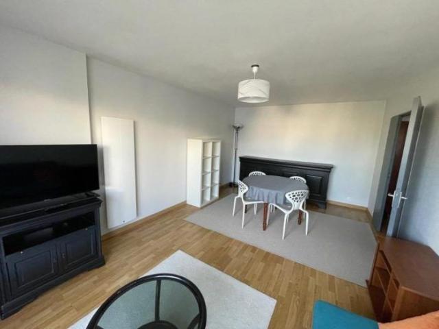 Appartement à louer, 3 pièces Angers 49000