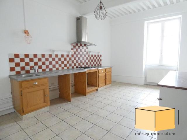Appartement à louer, 3 pièces Belley 01300