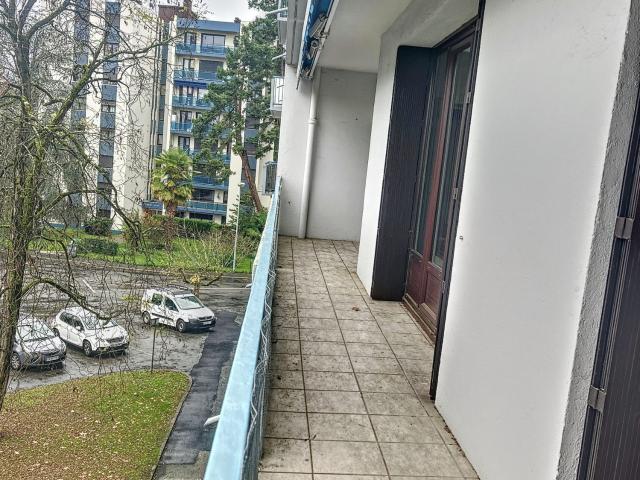 Appartement à louer, 3 pièces BILLERE 64140