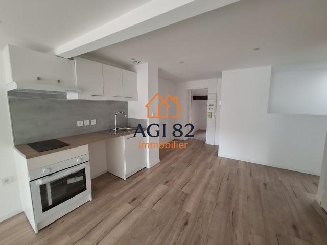 Appartement à louer, 3 pièces Castelsarrasin 82100
