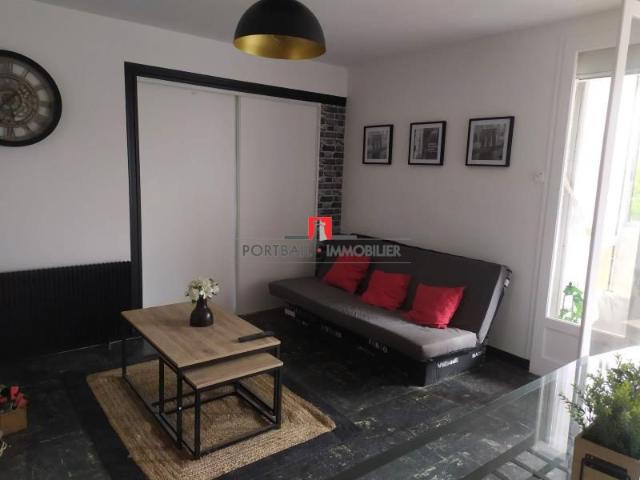 Appartement à louer, 3 pièces Carbon Blanc 33560