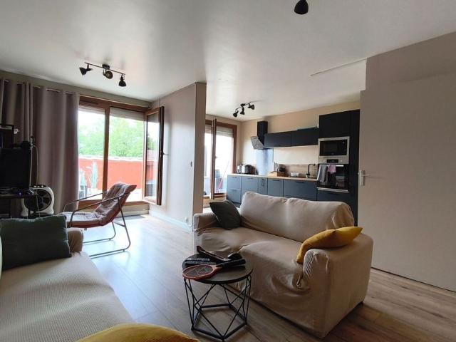 Appartement à louer 3 pièces • Évry