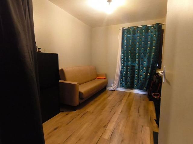 Appartement à louer 3 pièces • Évry
