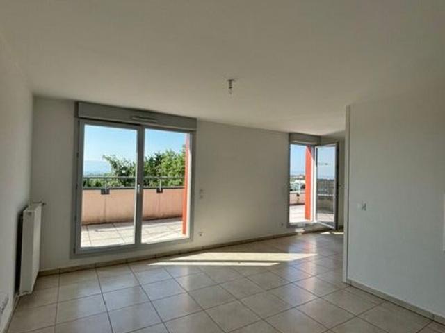 Appartement à louer 3 pièces • Gex