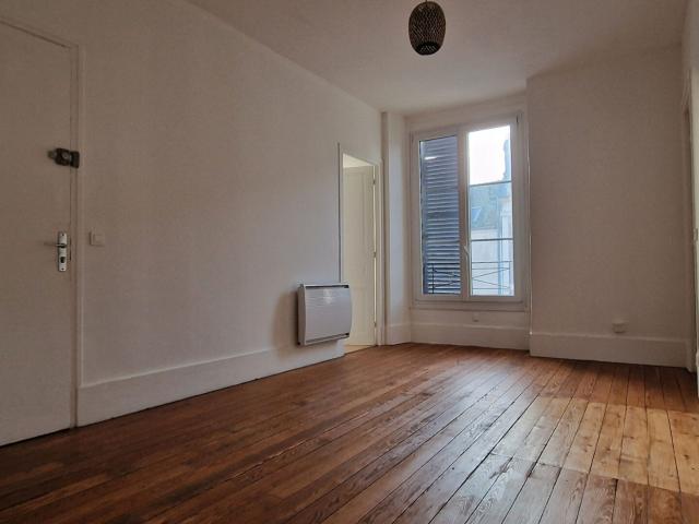 Appartement à louer, 3 pièces La Chapelle en Serval 60520