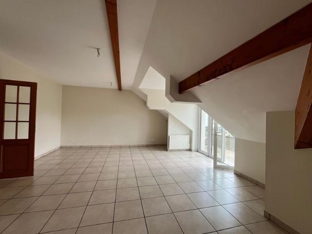Appartement à louer 3 pièces • La Ferté sous Jouarre