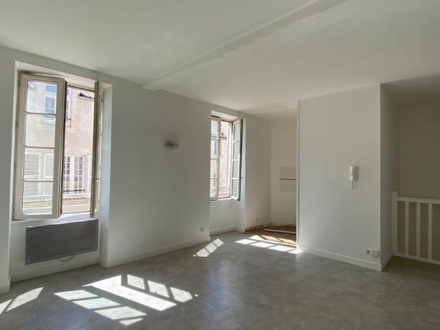 Appartement à louer 3 pièces • La Rochelle