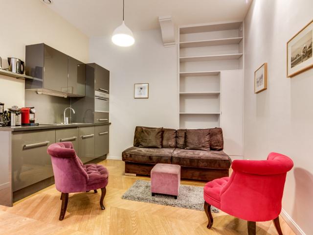Appartement à louer, 3 pièces Paris 75001
