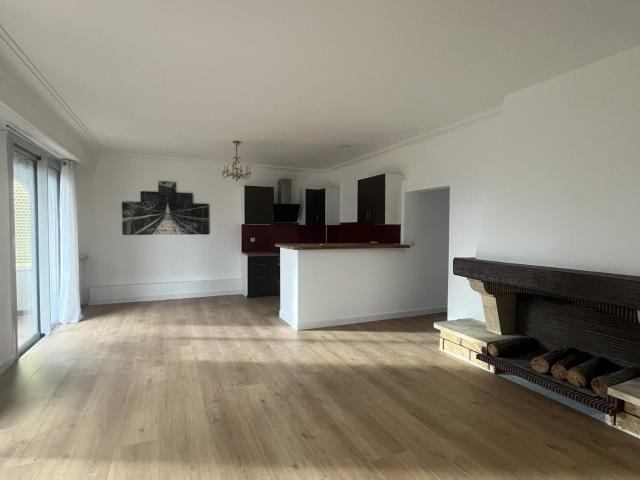 Appartement à louer, 3 pièces PAU 64000