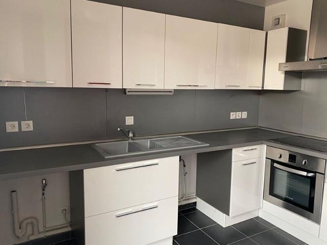 Appartement à louer 3 pièces • Reims