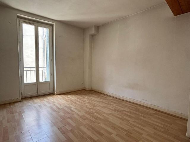 Appartement à louer, 3 pièces ROMANS 26100