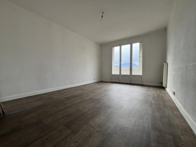 Appartement à louer, 3 pièces Saint martin d'hères 38400