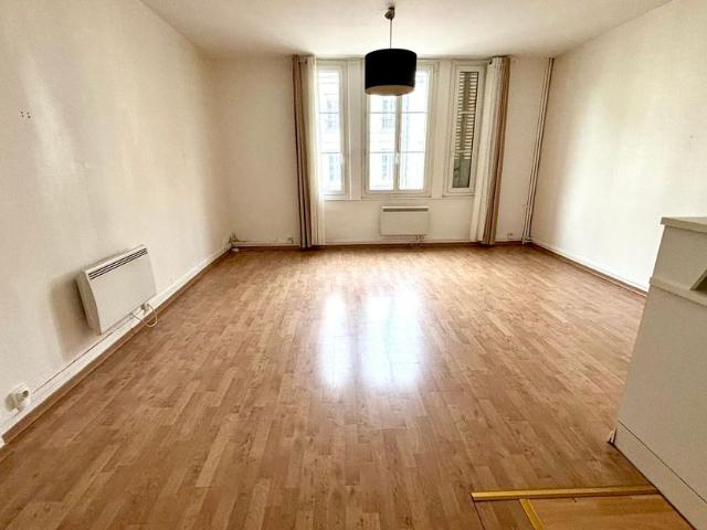 Appartement à louer 3 pièces • Saint Quentin