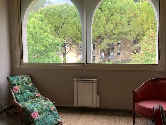 Appartement à louer 3 pièces • Uzès
