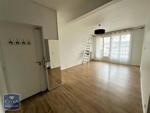 Appartement à louer 3 pièces 100m²