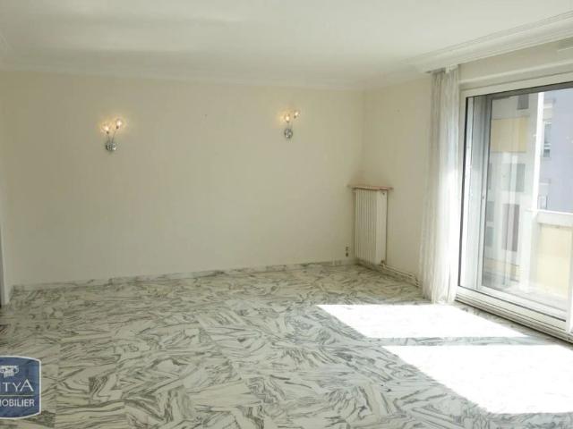 Appartement à louer 3 pièces 101.03m²