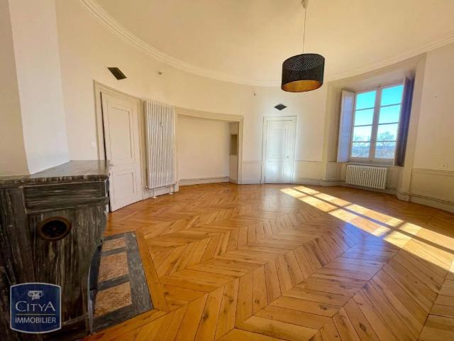 Appartement à louer 3 pièces 102.68m²