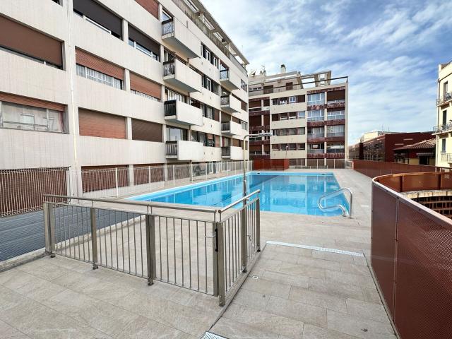 Appartement à louer 3 pièces 110,90 m