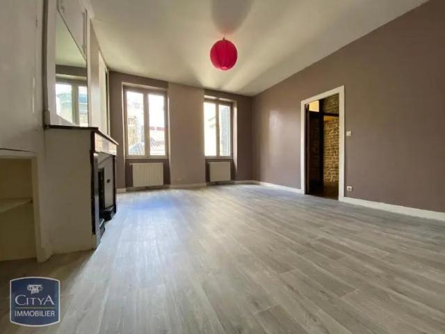 Appartement à louer 3 pièces 116.9m²