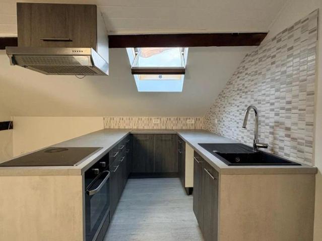 Appartement à louer 3 pièces 32.1m²