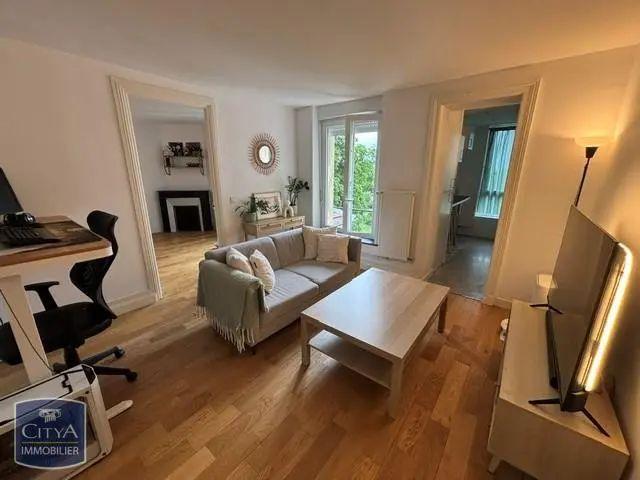 Appartement à louer 3 pièces 45.68m²
