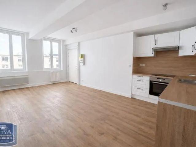Appartement à louer 3 pièces 48.37m²