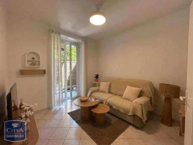 Appartement à louer 3 pièces 49.62m²