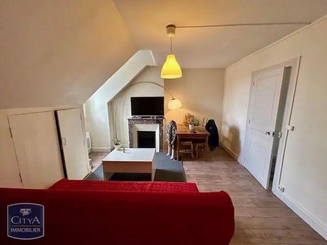 Appartement à louer 3 pièces 43.77m²