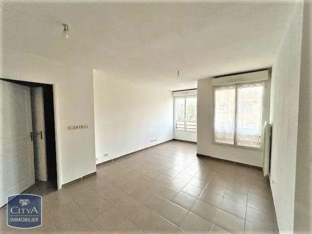 Appartement à louer 3 pièces 54.76m²