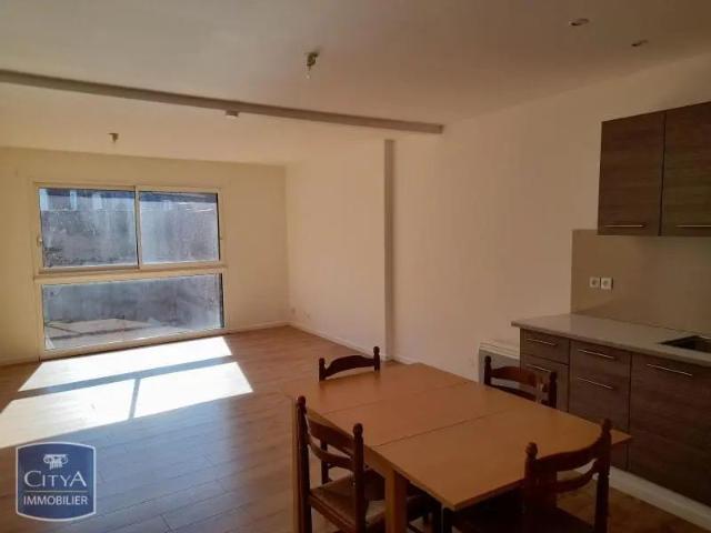 Appartement à louer 3 pièces 55m²