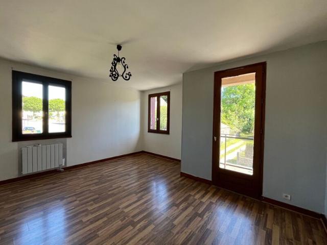 Appartement à louer 3 pièces • 56,80 m2 Saint Yrieix la Perche