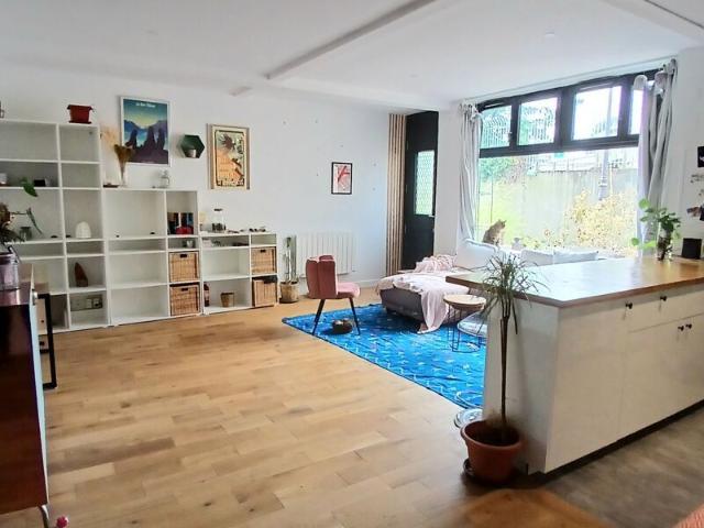 Appartement à louer 3 pièces • 57,01 m2 Paris 19