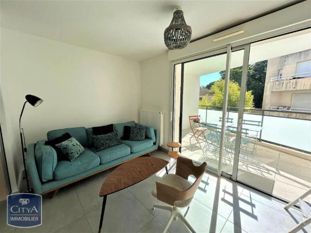 Appartement à louer 3 pièces 57.3m²