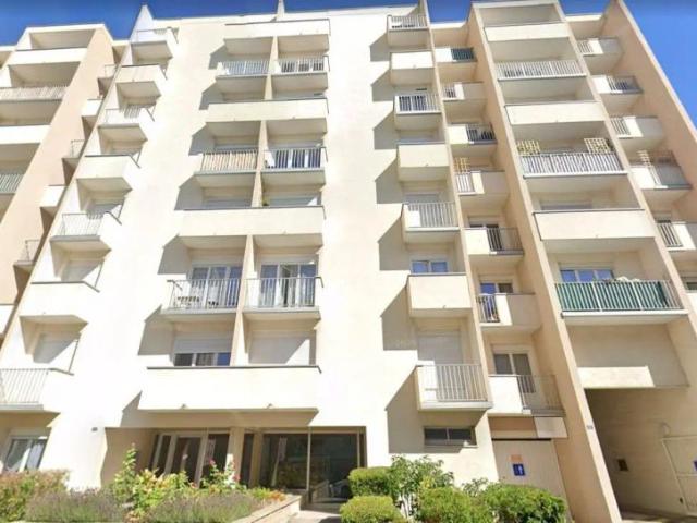 Appartement à louer 3 pièces 58m²