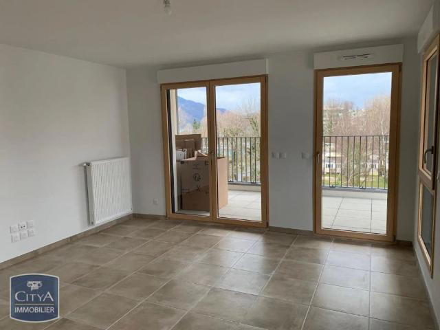 Appartement à louer 3 pièces 59m²