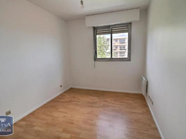 Appartement à louer 3 pièces 64.11m²
